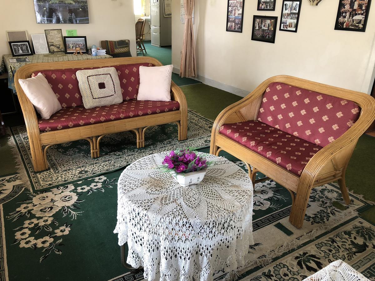 Astani Family Home Букиттинги Экстерьер фото