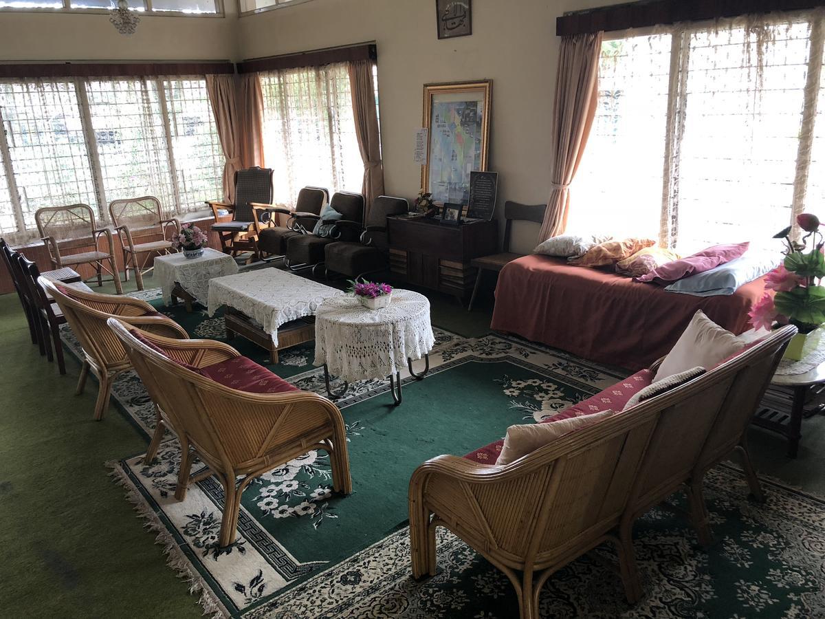Astani Family Home Букиттинги Экстерьер фото