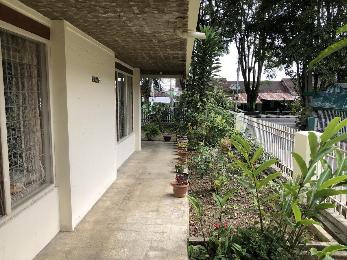 Astani Family Home Букиттинги Экстерьер фото
