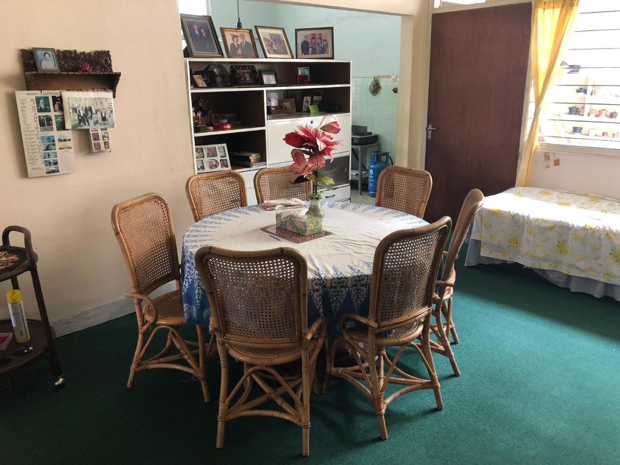 Astani Family Home Букиттинги Экстерьер фото